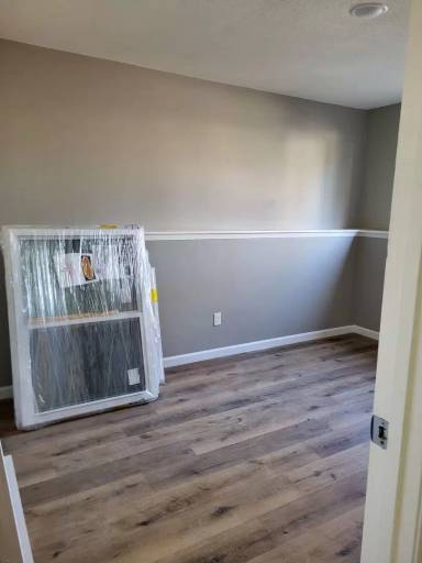 Main picture of 210 Walnut St
