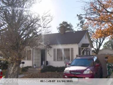 Main picture of 640 Burns St