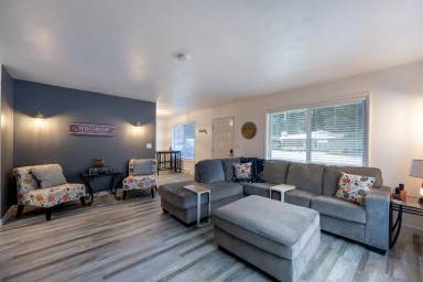 Main picture of 2989 Linda Ave
