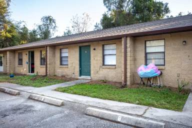 Main picture of 1523 NW 7th St