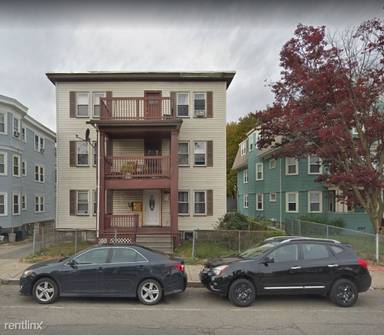 Main picture of 4043 Washington St