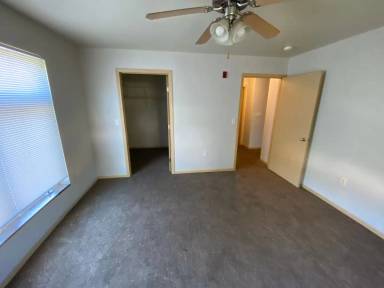 Main picture of 2708 W Center St