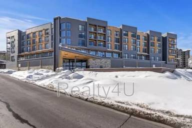 Main picture of 2670 Canyons Resort Dr