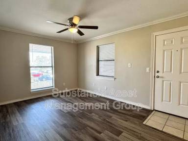 Main picture of 1428 NW 27th St