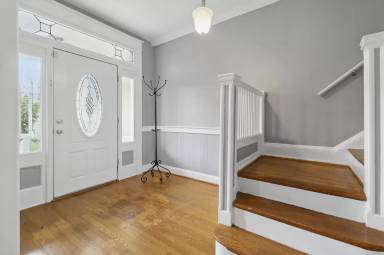 Main picture of 809 Jefferson St NW