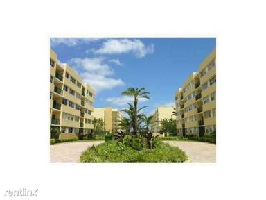 Main picture of 1236 Hillsboro Mile