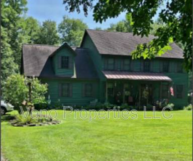 Main picture of 1023 Packer Rd