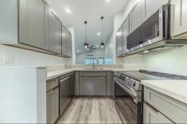 Main picture of 71 Waiaka Ln