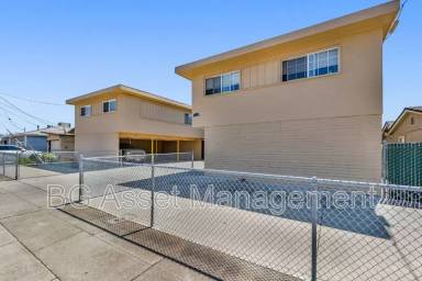 Main picture of 1610 Sanford Ave