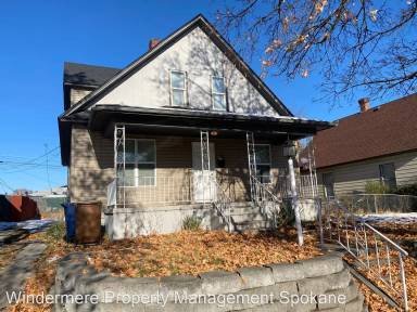 Main picture of 421 E Rich Ave