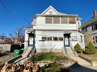 Main picture of 110 Lawrence St