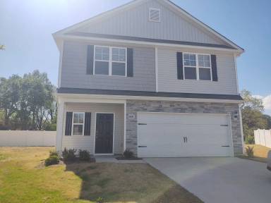 Main picture of 3011 McGee Hill Dr