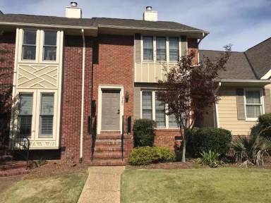 Main picture of 2143 13th St