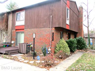 Main picture of 10357 Barcan Cir