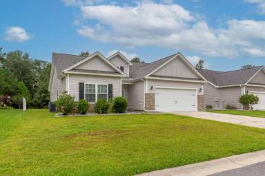 Main picture of 840 Windsor Rose Dr