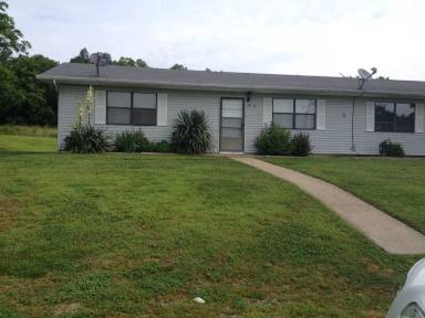 Main picture of 75 Hood Ln