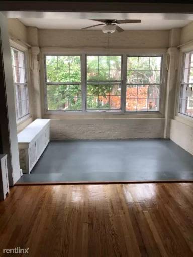 Main picture of 6446 N Wayne Ave