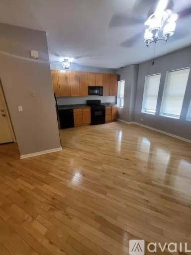 Main picture of 2151 E 67th St