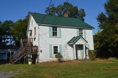 Main picture of 247 N Main St