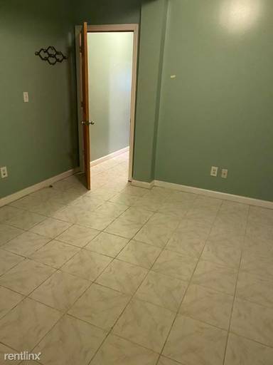Main picture of 1385 Teller Ave