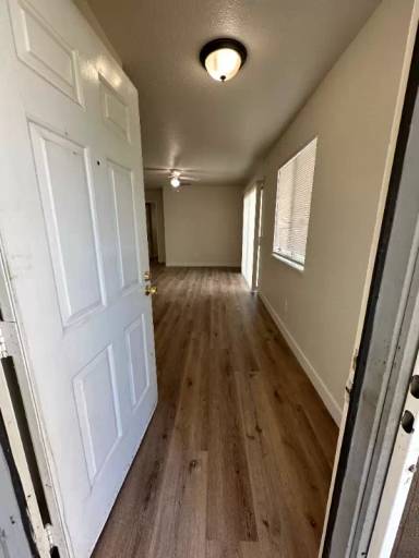 Main picture of 4200 Jeffrey Ave