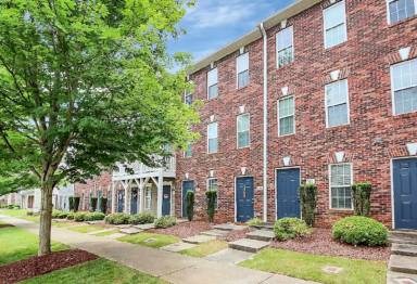 Main picture of 106 Locomotive Ln