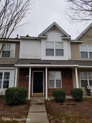Main picture of 16949 Greenlawn Hills Ct