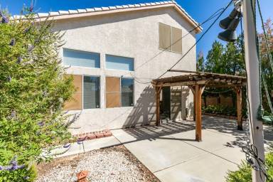 Main picture of 2760 Saigon Dr