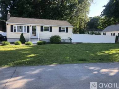 Main picture of 4 Portchester Dr
