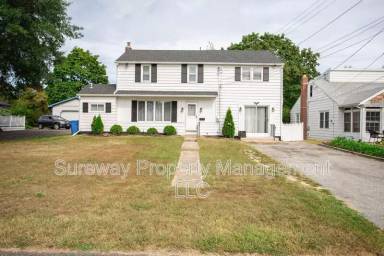 Main picture of 7 E Howard St