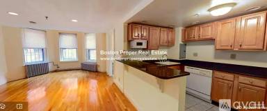 Main picture of 379 Commonwealth Ave