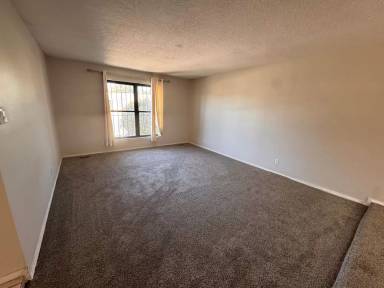 Main picture of 8902 Spain Rd NE