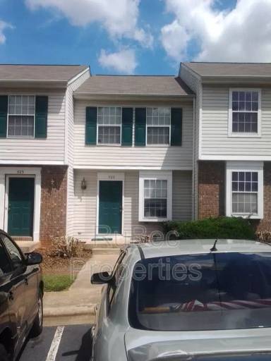 Main picture of 525 Lex Dr
