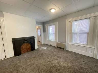 Main picture of 18 Brook St