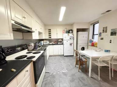 Main picture of 73 Gainsborough St