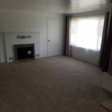Main picture of 827 NW 30th St