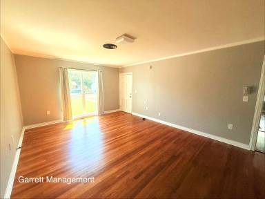Main picture of 204 S Porter St