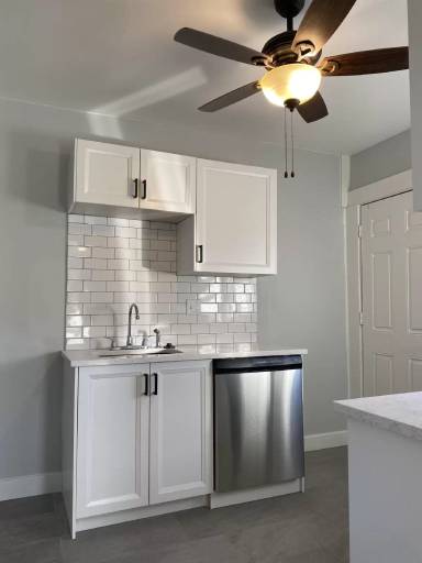 Main picture of 113 W Rundell St