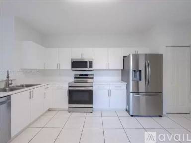 Main picture of 2138 Ensenada Ter