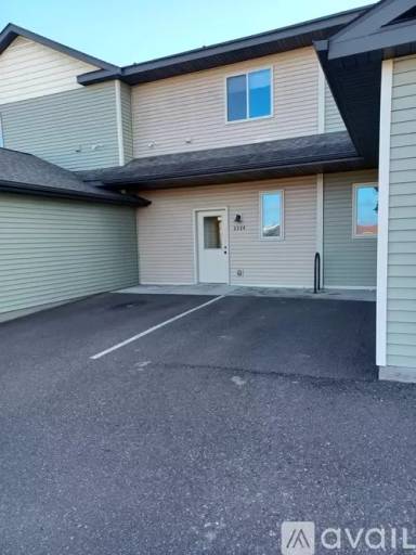 Main picture of 2320 Peters Dr
