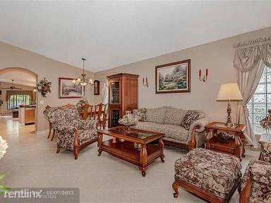Main picture of 12400 NW 55th St