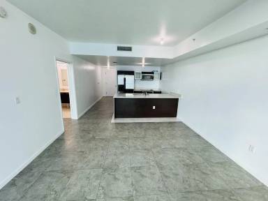 Main picture of Quantum on the Bay