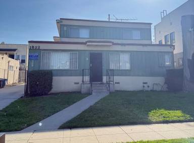 Main picture of 1622 W 81st St