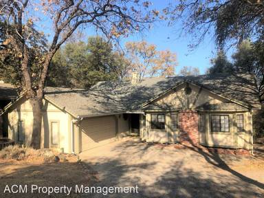 Main picture of 17678 Minnow Way