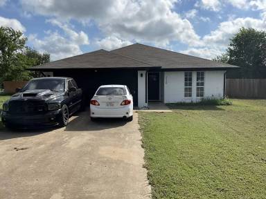Main picture of 220 VZ County Road 3433