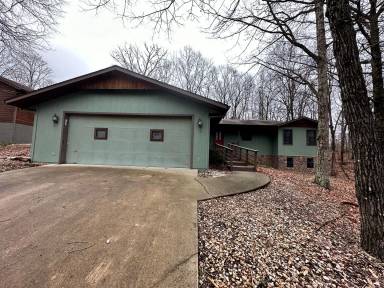 Main picture of 23 Melanie Dr