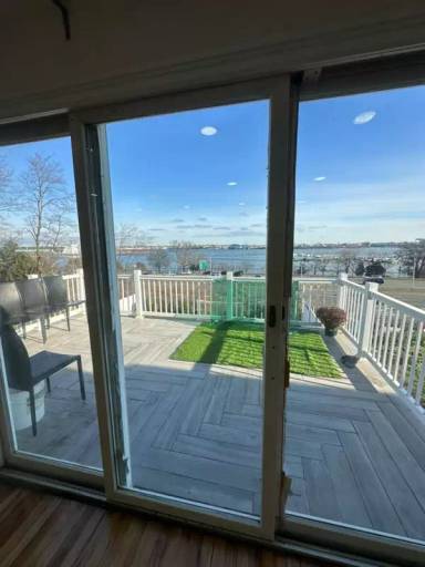 Main picture of 10919 Ditmars Blvd