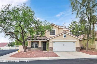 Main picture of 61 Tanglewood Dr