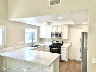 Main picture of 13856 Jack Oak Ln