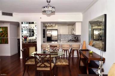 Main picture of Brickell Key One Condo